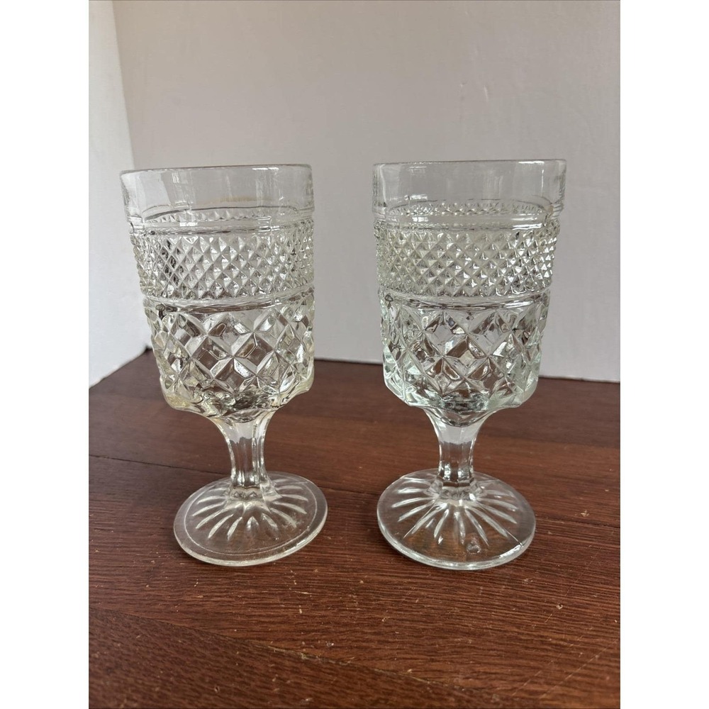 Anchor Hocking Wexford Water Wine Glass Goblets 6 5/8" Diamond Cut Set Of 2